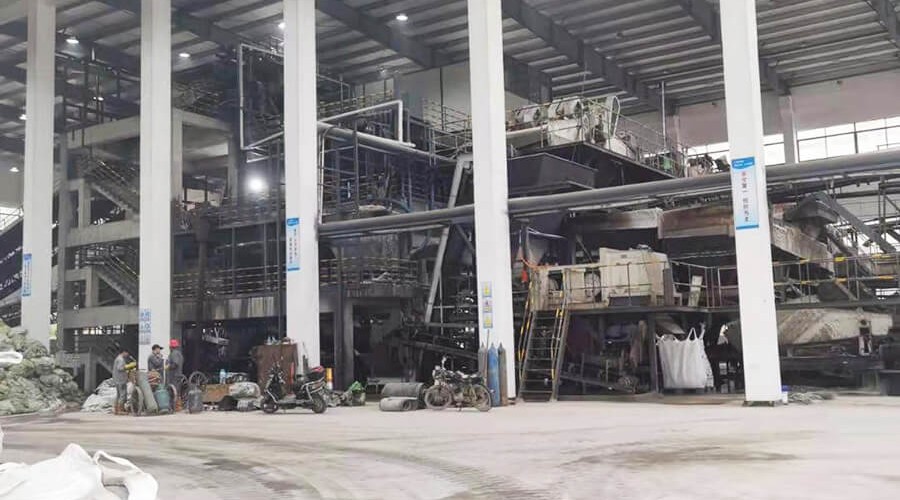 垃圾焚燒發電廠爐渣玻璃分選現場